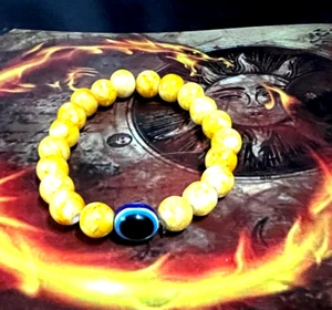 Trillionärsmacher Geld & Glück zieht magisches Armband an 888 Verhexter Reichtum - Bild 1 von 9