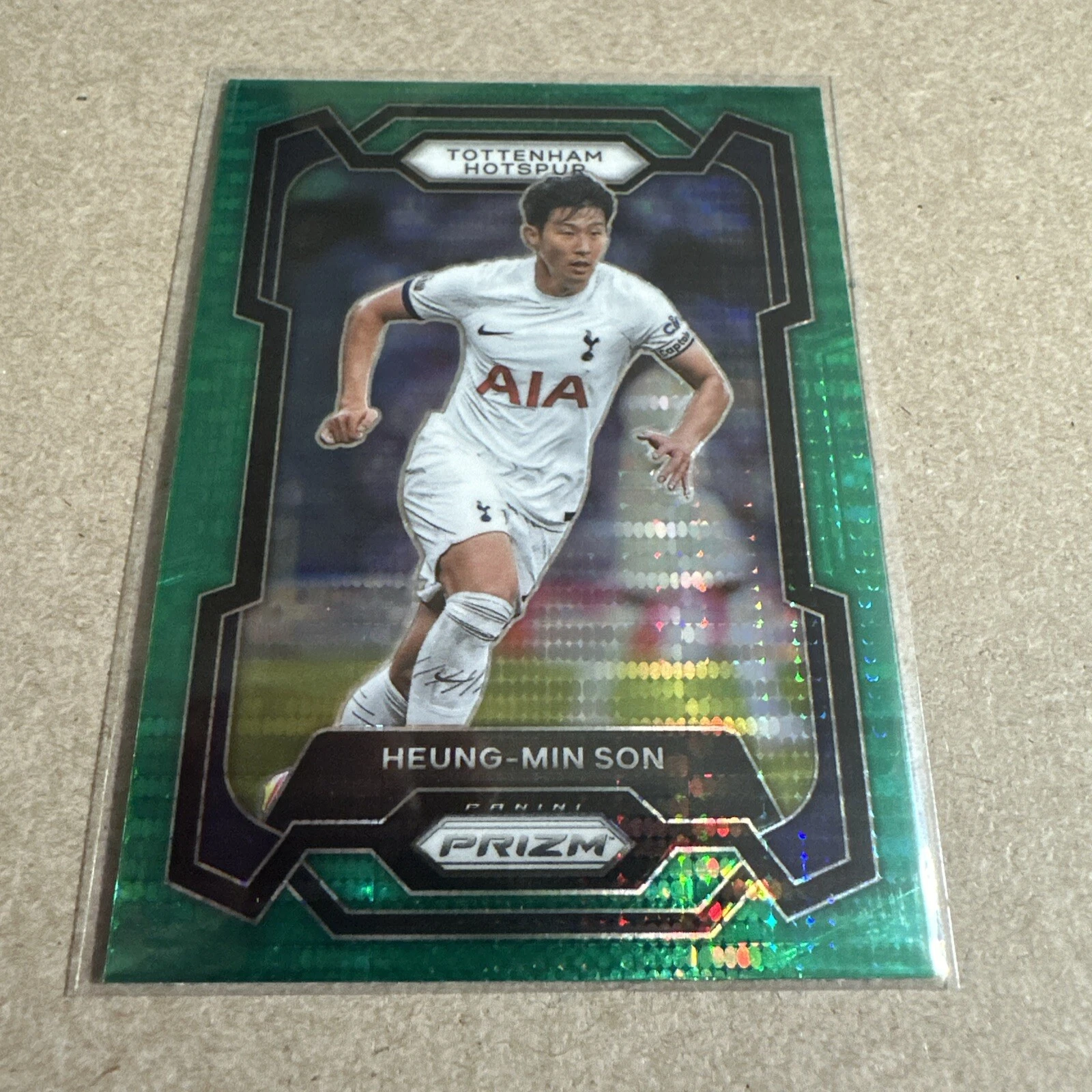 Heung-Min Son 2023-24 Prizm EPL Green Pulsar Prizm Tottenham