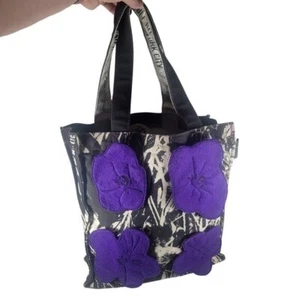 Andy Warhol Flowers C. 1964 New York City Tote Bag Banana Coin Purse Warhol Pin - Picture 1 of 14