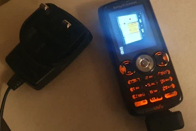 Working Sony Ericsson Walkman W810i - (Black) Retro GSM 2G Phone - Image 1 of 4