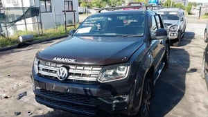 Volkswagen Amarok 2H Xenon Type Right Headlamp - Picture 1 of 5