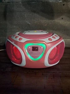 Reproductor de CD Hello Kitty Boombox AM FM Radio KT2025. Probado *Decolorido* - Imagen 1 de 10