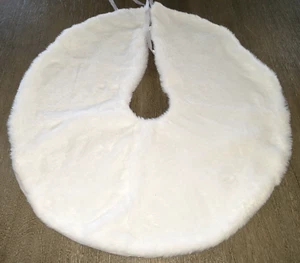 FALDA DE ÁRBOL DE NAVIDAD DE FELPA BLANCA SÓLIDA 25 PULGADAS DE ANCHO FORRADA ¡LIMPIA! - Imagen 1 de 1