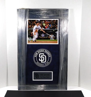 Foto colorida assinada por Wil Myers 8x10 emoldurada Padres Fanatics autografada - Imagem 1 de 4