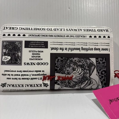 CARTERA DE PERIÓDICO BETSEY JOHNSON BETSEY’S BLANCA NEGRA ROJA IMITACIÓN CUERO CREMALLERA ALREDEDOR Foto 1 de 4