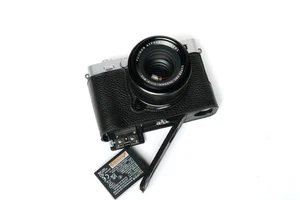 Genuine Real Leather Half Camera Case Bag Cover for FUJIFILM X-E5 XE5 - Picture 1 of 47