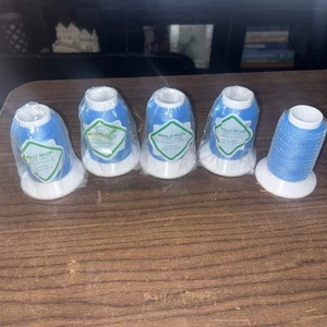 5 -YLI Woolly Lock Wooly Nylon Thread - 1090 yds - 1000m 127 Light Blue - Picture 1 of 3