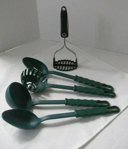 Faberware Set Utensili Cucina 5 P Verde Antigraffio Grande Preparazione Cucina Nuovo - Foto 1 di 11