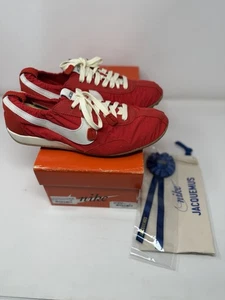 Women's SZ 1 1/ Men 9.5 Jacquemus Nike Moon Shoe UNIVERSITY RED HV8547-600 NEW - Picture 1 of 7