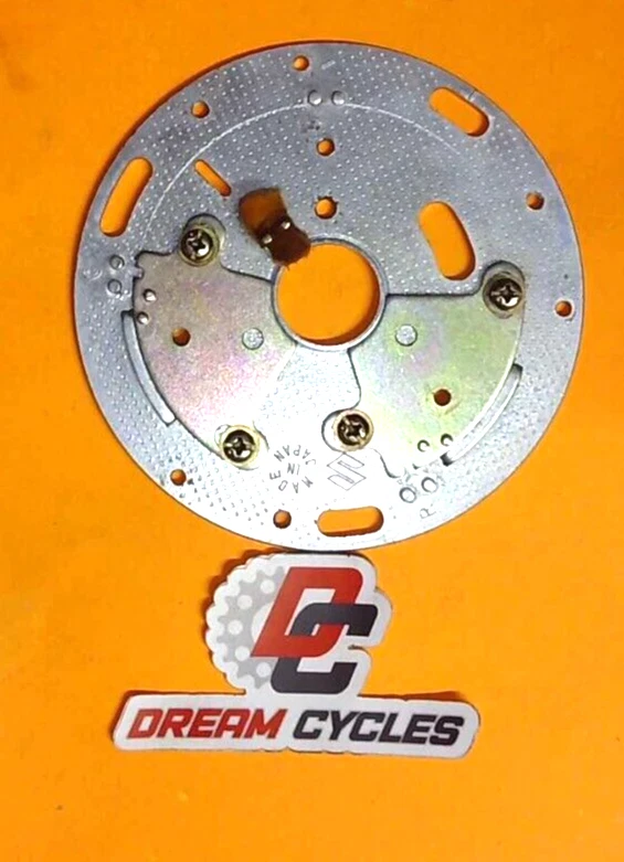 NOS GENUINE SUZUKI GT750 POINTS PLATE OEM GT 750 FAST SHIPPING - Image 1 of 1