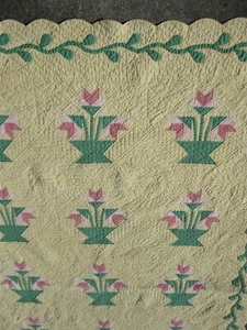 Antico Cesto Vaso Fiori Trapuntato Patchwork Trapuntato a Mano Carolina Giglio Giallo - Foto 1 di 14