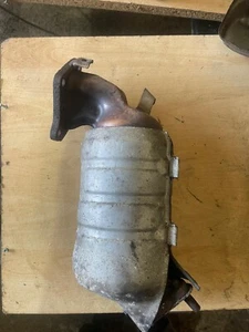 Mitsubishi L200 DID 2.5DT Catalytic Converter 2006-2010 - Picture 1 of 6