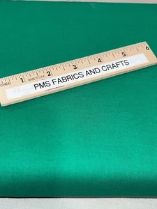 MODA Bella Solid 100% USA cotton fabric by the yard Emerald Green 9900 268 - Picture 1 of 3