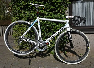 Rennrad FOCUS Cayo Carbon gebraucht RH 56 sehr gepflegt Chorus 10-fach - Bild 1 von 12