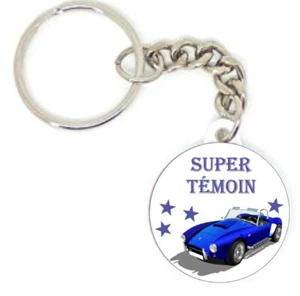 Porte clé badge SUPER TÉMOIN VOITURE ANCIENNE idée cadeaux Personnalisé - Picture 1 of 1