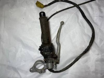 Manillar con clip izquierdo Suzuki GSXR 600/750 2000-2003 Foto 1 de 4