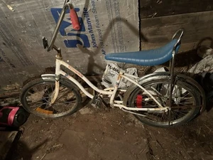 Schwinn Stingray Fair Lady - Picture 1 of 5