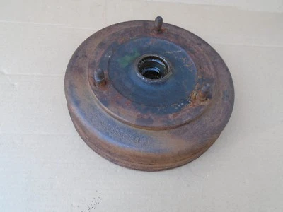 RENAULT DAUPHINE TAMBOR FRENO DELANTERO cubo rueda Gordini Caravelle Floride?  Foto 1 de 4