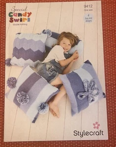 4 KNITTED CUSHION COVERS BOLSTER CHEVRON STRIPE VTG DK KNITTING PATTERN SC 9412 - Picture 1 of 3