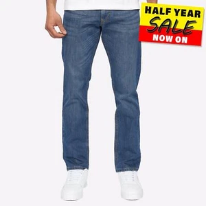 Pantalones de mezclilla de pierna recta de diseñador Duck and Cover Hydras para hombre lavado medio azul marino - Imagen 1 de 5