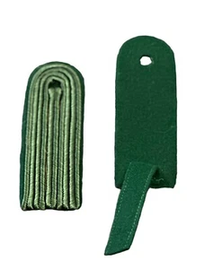Hombroras oficiales alemanas verde oscuro - Imagen 1 de 3