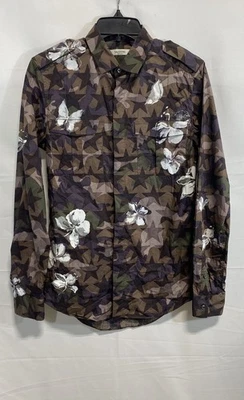 Camisa informal floral camuflada multicolor Valentino para hombre talla 37 Foto 1 de 4