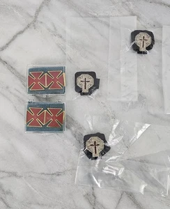 Lotto toppe Grand Commandery metallo colletto o manica croce (2 paia) massoniche - Foto 1 di 9