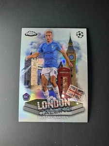 2023 Topps Chrome UEFA Gustav Isaksen London Calling RC Rookie #LC-15 - Bild 1 von 2