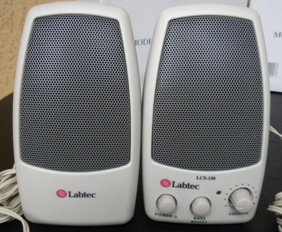 New Labtec Computer Speakers LCS-150 with new compatible adapter SHIPS FREE! - Image 1 of 4
