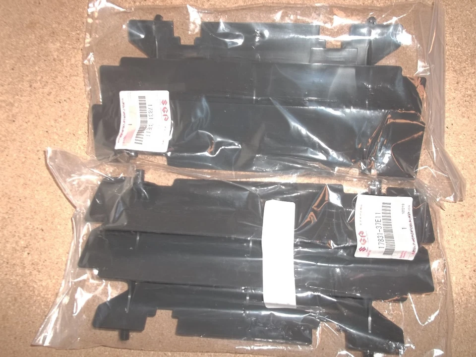 Nuevos protectores de radiador originales Suzuki RM125 RM250 RM125 250 2 tiempos modelos  Foto 1 de 1