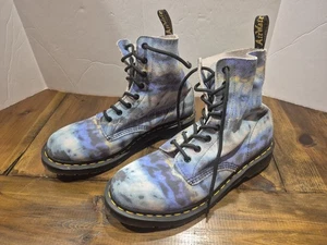 Dr. Martens Damengröße 9 – 1460 Pascal blau Batik bedrucktes Wildleder Leder Stiefel - Bild 1 von 7