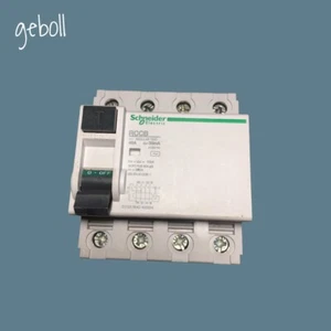 TAGLIERINA 23123 RMG 400304 RCCB TAGLIERINA 40 AMP RCCB 4P 40A RMG 23123 400304 - Foto 1 di 5