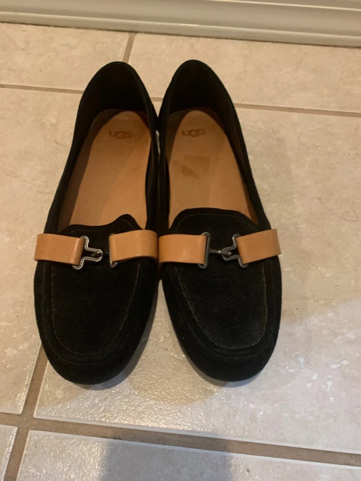 Women's size 9 1/2 UGG  flats Black Slip On Suede with Brown Strap and buckle - Image 1 of 1