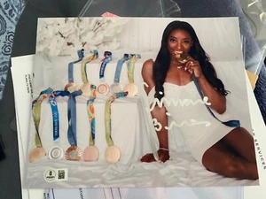 Simone biles SIGNED 8x10 Photo AUTOGRAPHED Medalist olympics August 2016 Beckett - Picture 1 of 2
