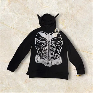 Batman Black Full Zip Hoodie With Mask And Detachable Cape Boys Size Medium NWT - Picture 1 of 4