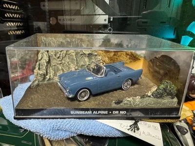 Sunbeam Alpine 1/43 Minicar Dr. No Bond Diorama Japan - Image 1 of 3