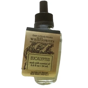 Bombilla de flor de pared de eucalipto Bath And Body Works hecha con aceite esencial nueva sin caja - Imagen 1 de 4