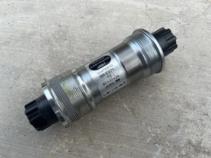 NOS Shimano Deore XT Octalink V2 Cartridge Bearing Bottom Bracket | 73x118 mm - Picture 1 of 5