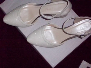 Brautschuhe Gr. 37 sehr guter Zustand mit Glitzer - Bild 1 von 4