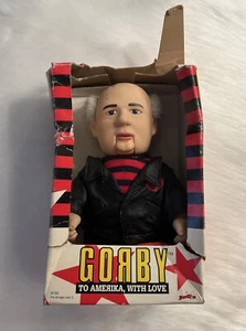 1990 GORBY TO AMERIKA, WITH LOVE DREAMWORKS/TOY SOLDADOS MUÑECA POLÍTICA FIGURA - Imagen 1 de 12