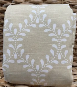 Pottery Barn Kids 44 x 84" Evelyn Vine Khaki Verdunkelungsvorhang Panel NEU - Bild 1 von 4