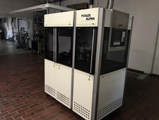 Toolex Alpha CD / DVD Entnahme für Spritzgußmaschine