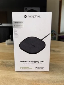Mophie Wireless Charging Pad, Charges Apple, Samsung, Google, LG, Motorola - Picture 1 of 2