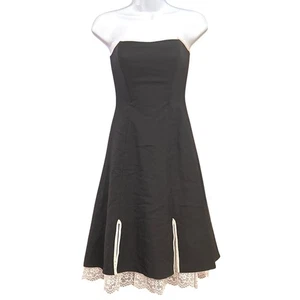 Byer auch! Schwarzes trägerloses Kleid Party Cocktail Spitzenbesatz Mini tailliert Größe 3 - Bild 1 von 6