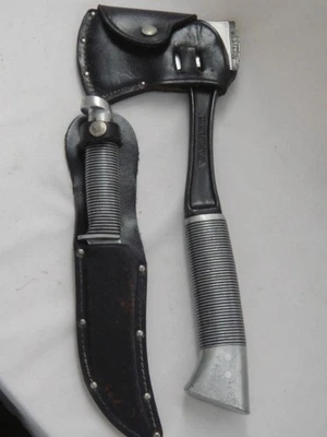 Vintage 1950s Western Black Beauty F39 Knife & Hatchet Set +Orig Leather Sheaths - Image 1 of 4