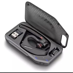 Plantronics (Poly) Voyager 5200 UC Bluetooth Headset (206110-102, 7K2F3AA) New - Zdjęcie 1 z 6