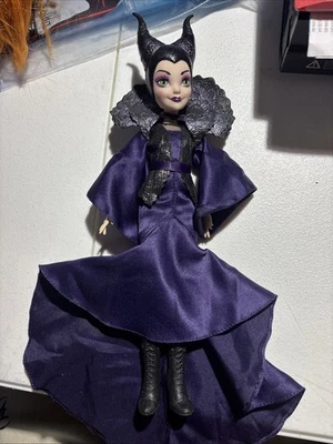 MUÑECA MALÉFICA Isla de los Perdidos Disney Descendientes - Hasbro 2014 Foto 1 de 4