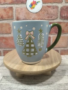 Taza de café de cerámica Spectrum Designz Lyla Holiday 17 oz azul verde Navidad🎄NUEVA CON ETIQUETAS - Imagen 1 de 6