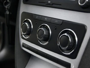 Fits Skoda Octavia II 04-13 Chrome Heater Rings Dashboard Alloy Surrounds x3 - Picture 1 of 9