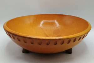Vintage Munising Footed Bowl Wooden Salad Dough Bowl Thumb Print Farm House - Picture 1 of 20